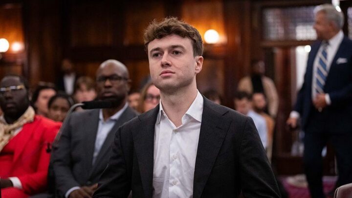It Could End in Human Extinction: Anthropic Whistleblower Jacob Coxon Warns NYC Council That AI Is Moving Too Fast